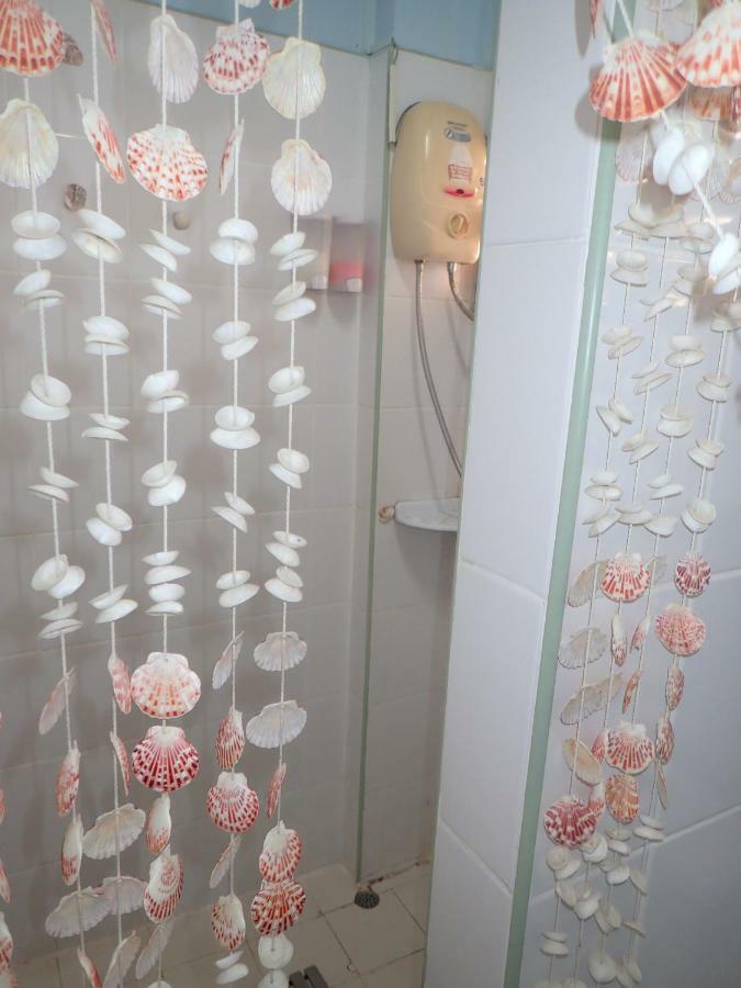 Captain Nemo Guesthouse 코타오 외부 사진